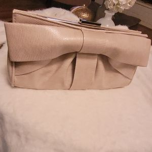 Chinese Laundry purse